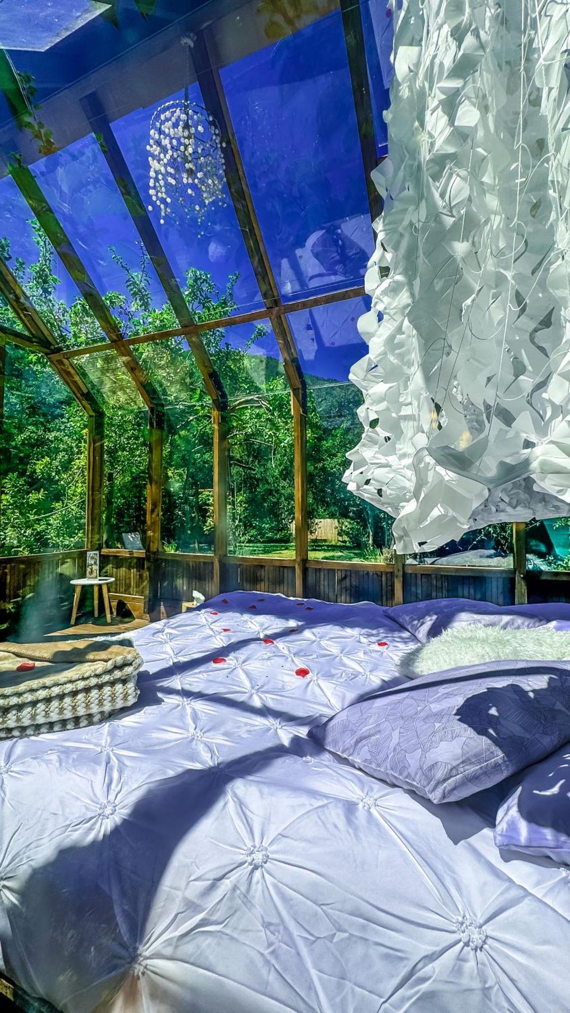 Luxury tent En Verre Sous Pluie Etoilee Lantosque